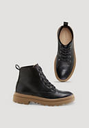 Lace-up boots