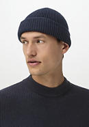 Unisex knitted hat made from pure organic cotton