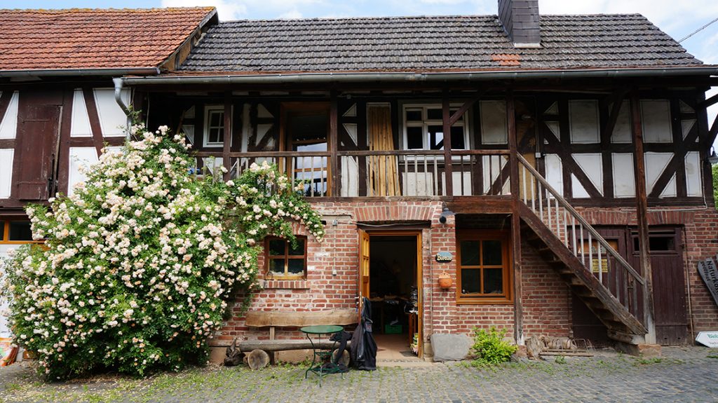 hessnatur-hessenleinen-besuch-leinen-bauernhof