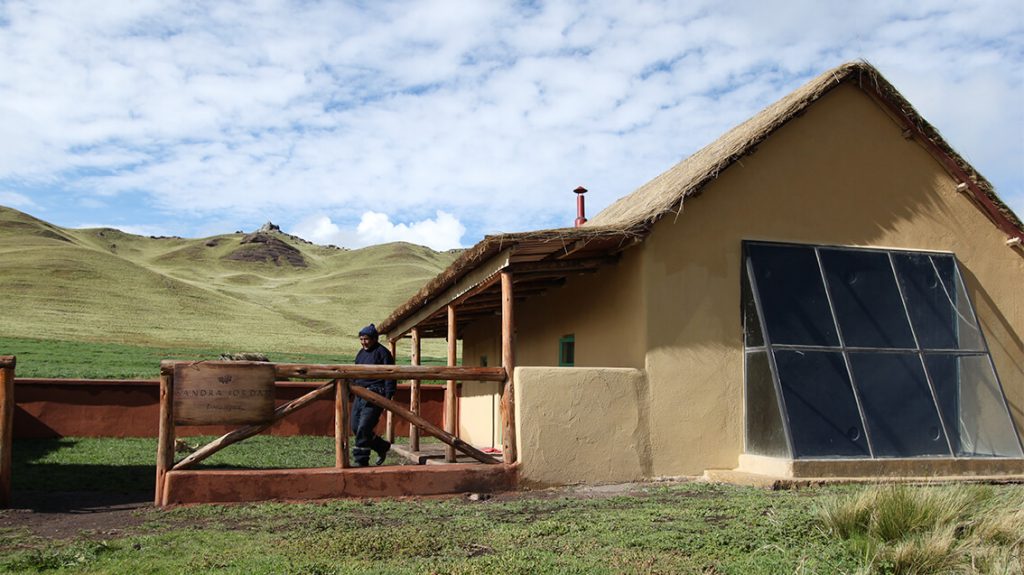 hessnatur-alpakafaser-wettbewerb-hirtenhaus hessnatur-alpakafaser-wettbewerb-hirtenhaus
