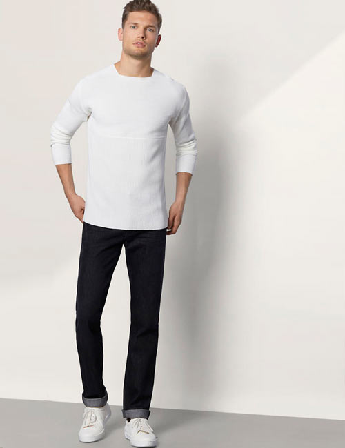 hessnatur-tag-der-freundschaft-schwarz-weiss-herren Schwarz-Weiß-Look für Herren